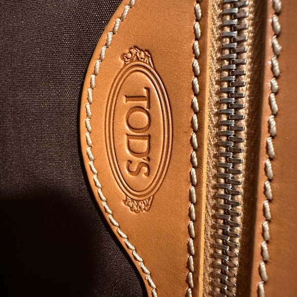 Authentic Vintage Tod’s bag - Picture 10 of 16